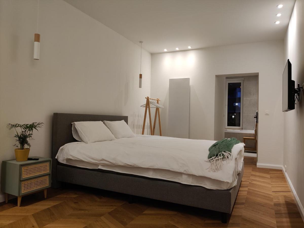 Failte Muur Geraardsbergen Exteriör bild